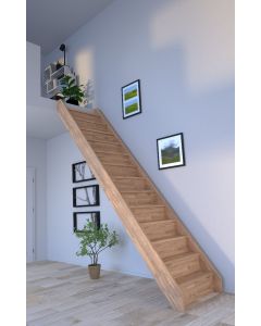 Massivholztreppe Rhodos Gerade mit Setzstufen ohne Geländer